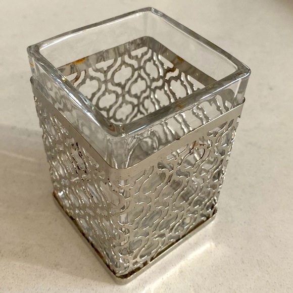 Hotel Collection Clear and Silver Colored Square Tabletop Glass Vase - Picture 1 of 6